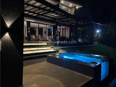 Casa de 3 alcobas en venta en Alto De Las Palmas, Envigado, 490 m² · foto 9 de 20