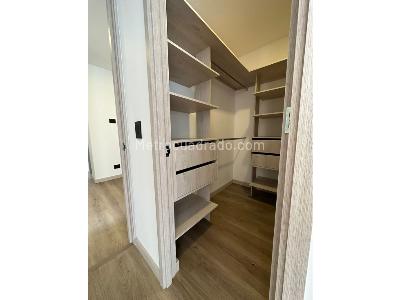 Apartamento de 2 alcobas en venta en Loma De Los Mesa, Envigado, 86 m² · foto 9 de 12