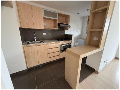 Apartamento en venta en Loma Del Esmeraldal, Envigado · foto 3 de 10