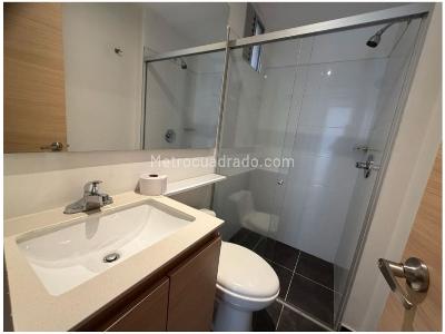 Apartamento en venta en Loma Del Esmeraldal, Envigado · foto 8 de 10