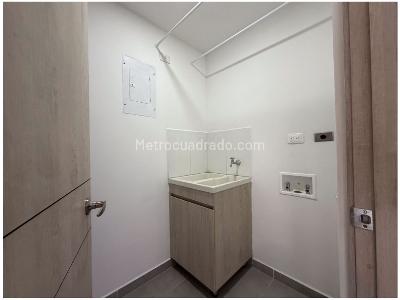 Apartamento en venta en Loma Del Esmeraldal, Envigado · foto 7 de 20