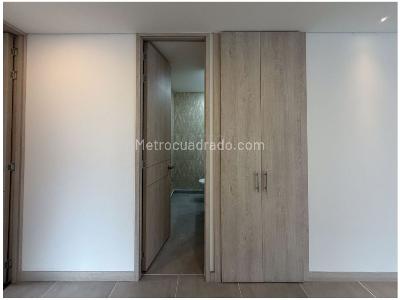 Apartamento en venta en Loma Del Esmeraldal, Envigado · foto 10 de 20