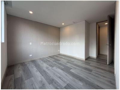 Apartamento en venta en Loma Del Esmeraldal, Envigado · foto 13 de 20