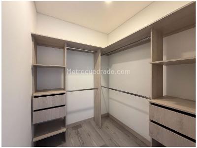 Apartamento en venta en Loma Del Esmeraldal, Envigado · foto 14 de 20