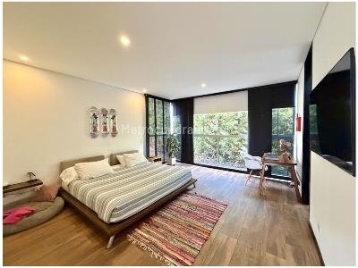 Casa de 3 alcobas en venta en Loma El Atravesado, Envigado, 288 m² · foto 15 de 19