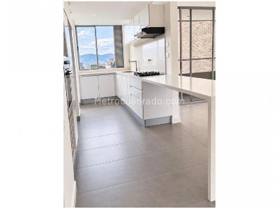 Apartamento de 3 alcobas en venta en Benedictinos, Envigado, 150 m² · foto 5 de 20