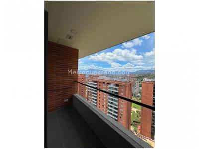 Apartamento en venta en Loma De Las Brujas, Envigado · foto 2 de 19