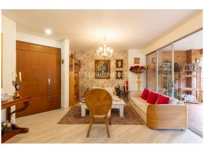 Apartamento de 3 alcobas en venta en San Lucas, Medellín, 161 m² · foto 10 de 20