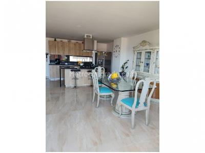Apartamento en venta en La Almeria, Medellín · foto 5 de 16
