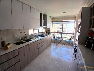 Apartamento de 4 alcobas en venta en Los Balsos, Medellín, 299 m² · foto 10 de 20