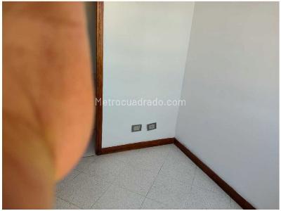Apartamento de 3 alcobas en venta en La Palma, Medellín, 95 m² · foto 5 de 18