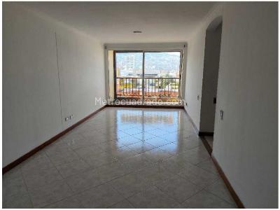 Apartamento de 3 alcobas en venta en La Palma, Medellín, 95 m² · foto 9 de 18