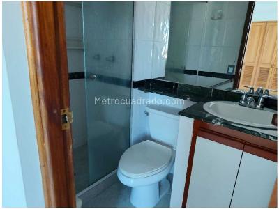Apartamento de 3 alcobas en venta en La Palma, Medellín, 95 m² · foto 13 de 18