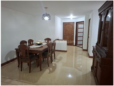 Apartamento de 3 alcobas en venta en Castropol, Medellín, 182 m² · foto 17 de 20