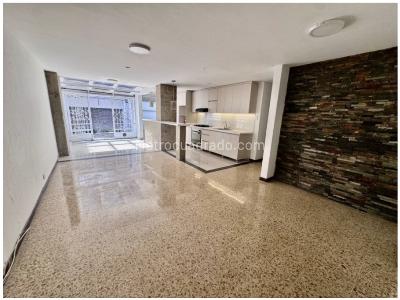 Apartamento de 3 alcobas en venta en Castropol, Medellín, 126 m² · foto 5 de 20