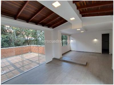 Apartamento de 3 alcobas en venta en Loma De Los Parra, Medellín, 207 m² · foto 4 de 20