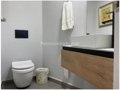 Apartamento en venta en Milla De Oro, Medellín · foto 7 de 19