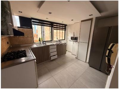 Apartamento de 3 alcobas en venta en Laureles, Medellín, 100 m² · foto 12 de 20