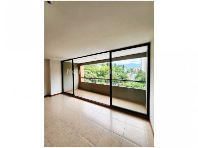 Apartamento de 3 alcobas en venta en La Frontera, Medellín, 114 m² · foto 3 de 15