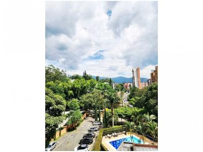 Apartamento de 3 alcobas en venta en La Frontera, Medellín, 114 m² · foto 4 de 15