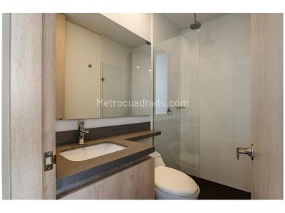 Apartamento de 3 alcobas en venta en Altos Del Poblado, Medellín, 138 m² · foto 5 de 10