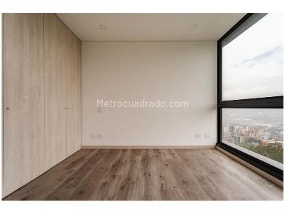 Apartamento de 3 alcobas en venta en Altos Del Poblado, Medellín, 138 m² · foto 6 de 10
