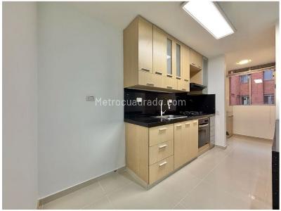 Apartamento de 3 alcobas en venta en Transversal Intermedia, Envigado, 89 m² · foto 4 de 11