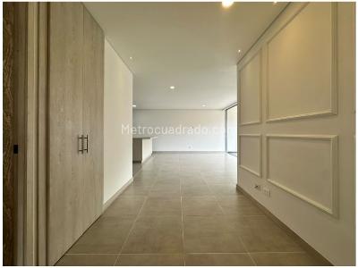Apartamento de 2 alcobas en venta en Loma De Los Mesa, Envigado, 102 m² · foto 12 de 20