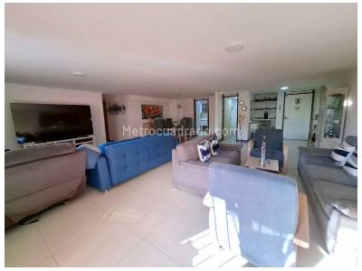 Apartamento de 3 alcobas en venta en Bolivariana, Medellín, 143 m² · foto 4 de 15