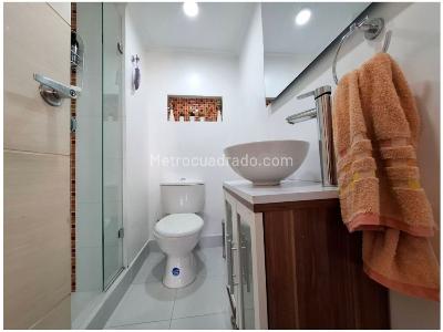 Apartamento de 3 alcobas en venta en Bolivariana, Medellín, 143 m² · foto 7 de 15