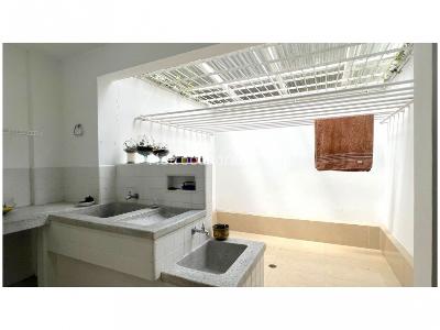 Casa de 4 alcobas en venta en San Jose, Sabaneta, 370 m² · foto 16 de 20