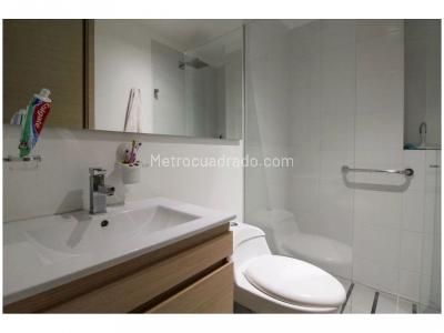Apartamento en venta en Loma Del Esmeraldal, Envigado · foto 5 de 13