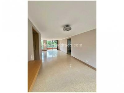 Apartamento en venta en La Frontera, Medellín · foto 4 de 13