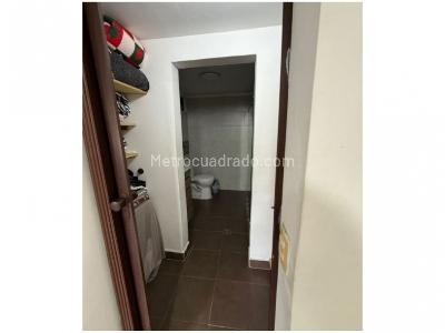Casa de 5 alcobas en venta en La Aldea, Sabaneta, 166 m² · foto 15 de 20