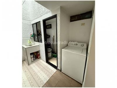 Casa de 5 alcobas en venta en La Aldea, Sabaneta, 166 m² · foto 17 de 20