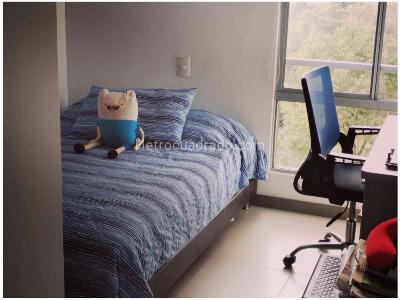 Apartamento de 3 alcobas en venta en Loma De Las Brujas, Envigado, 92 m² · foto 9 de 20