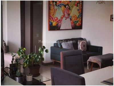 Apartamento de 3 alcobas en venta en Loma De Las Brujas, Envigado, 92 m² · foto 17 de 20