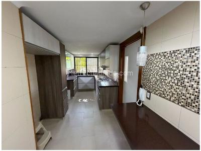 Apartamento en venta en El Campestre, Medellín · foto 10 de 19
