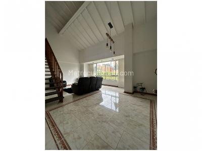 Apartamento de 4 alcobas en venta en La 34, Medellín, 160 m² · foto 2 de 20