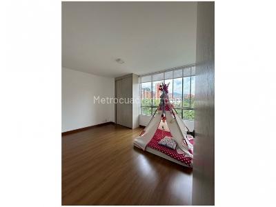 Apartamento de 4 alcobas en venta en La 34, Medellín, 160 m² · foto 6 de 20