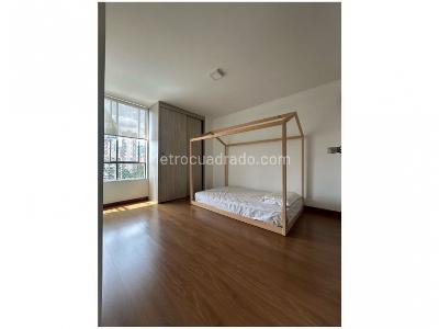 Apartamento de 4 alcobas en venta en La 34, Medellín, 160 m² · foto 8 de 20