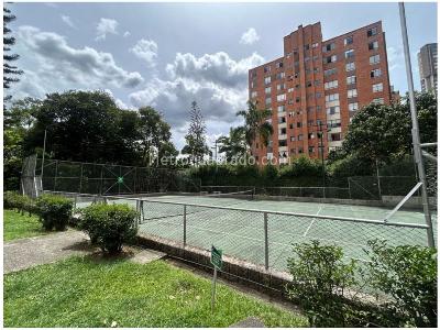 Apartamento de 4 alcobas en venta en La 34, Medellín, 160 m² · foto 19 de 20