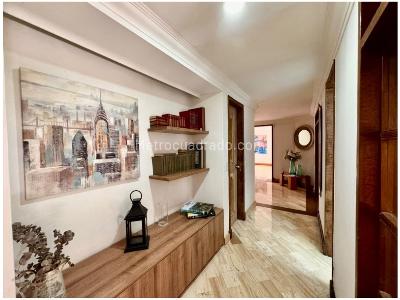 Apartamento de 3 alcobas en venta en La Toja, Medellín, 280 m² · foto 8 de 20