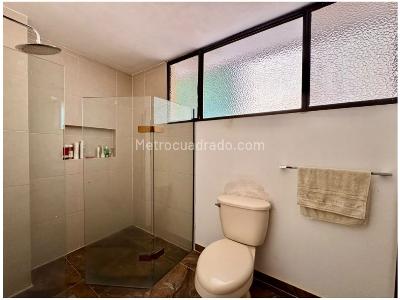 Apartamento de 3 alcobas en venta en La Toja, Medellín, 280 m² · foto 18 de 20
