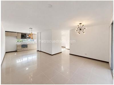 Apartamento en venta en Los Balsos, Medellín · foto 8 de 20