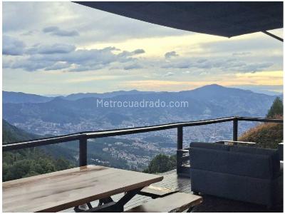 Casa de 4 alcobas en venta en Vda El Placer, Medellín, 600 m² · foto 2 de 20
