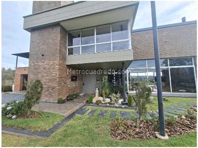 Casa de 4 alcobas en venta en Vda El Placer, Medellín, 600 m² · foto 4 de 20