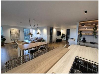 Apartamento de 3 alcobas en venta en Las Santas, Medellín, 168 m² · foto 8 de 20