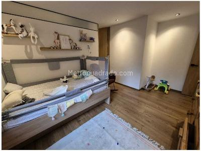 Apartamento de 3 alcobas en venta en Las Santas, Medellín, 168 m² · foto 20 de 20