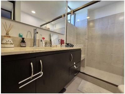Apartamento de 4 alcobas en venta en Nina Maria, Envigado, 198 m² · foto 15 de 20